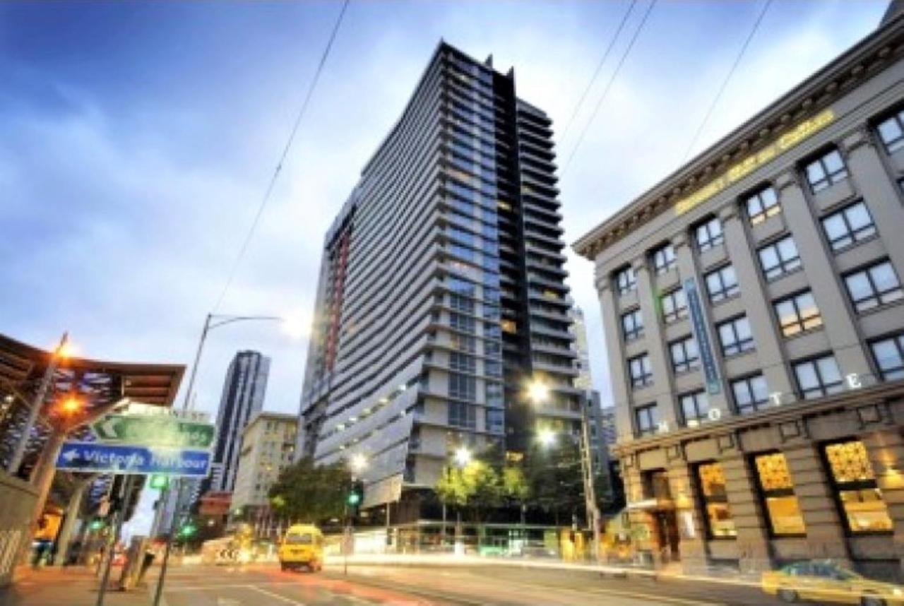 Readyset Apartments At Liberty เมลเบิร์น ภายนอก รูปภาพ